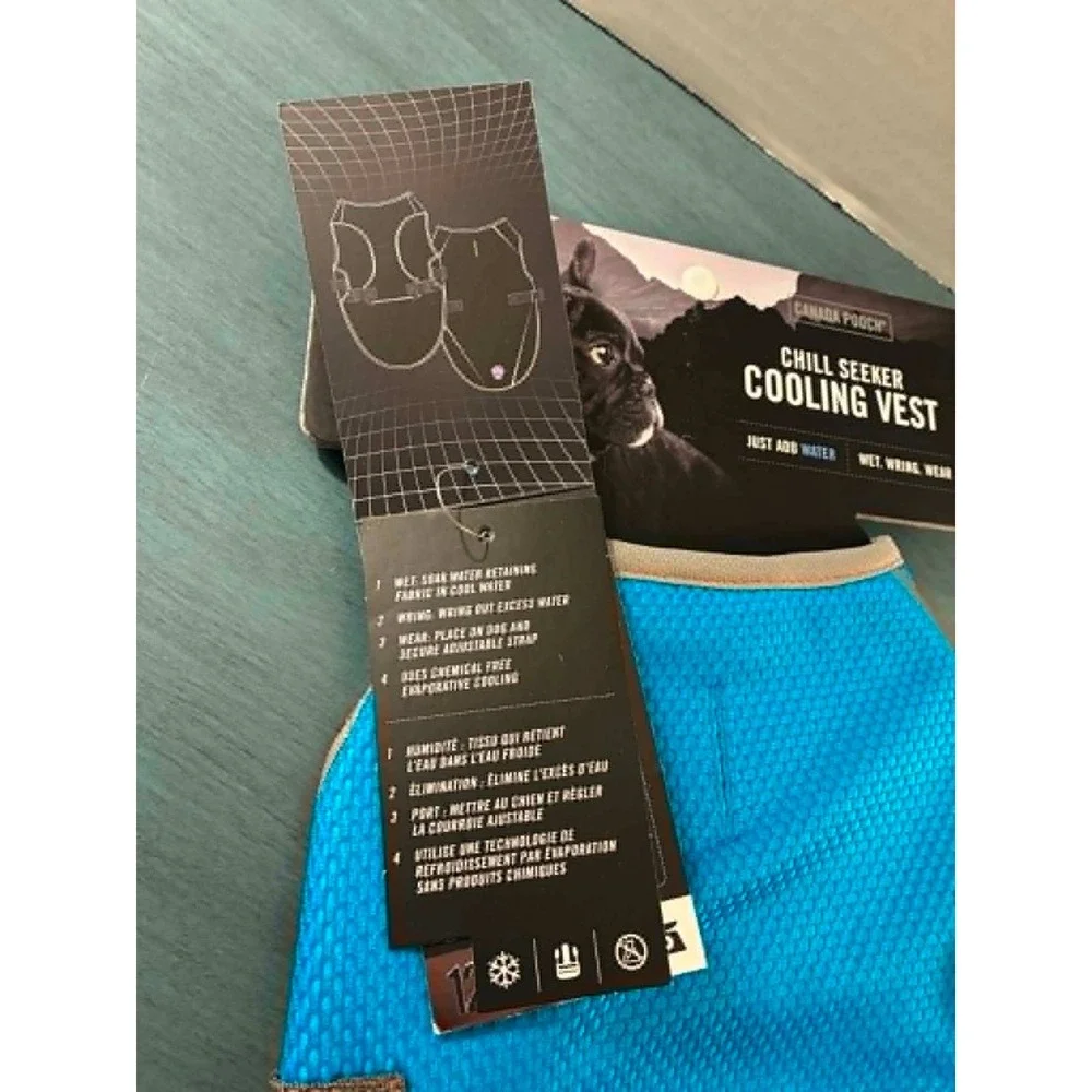 Canada Pooch Chill Seeker Cooling Vest Dog Size 12 Blue Evaporative Mesh